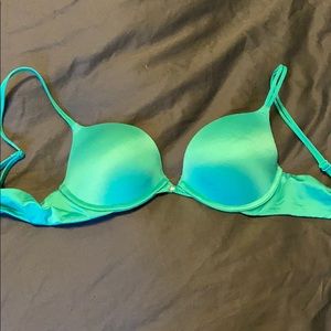 Victoria’s Secret Push-Up Bra
